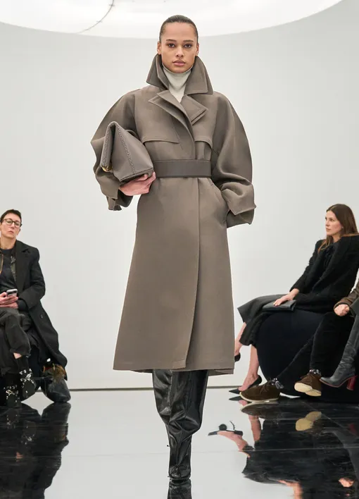 Alaïa осень-зима 2024/25 Alaïa осень-зима 2024/25