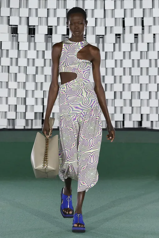 Stella McCartney весна-лето 2022 Stella McCartney весна-лето 2022
