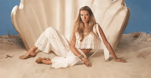 Эппл Мартин в кампейне Chloé лето-2026 Эппл Мартин в кампейне Chloé лето-2026