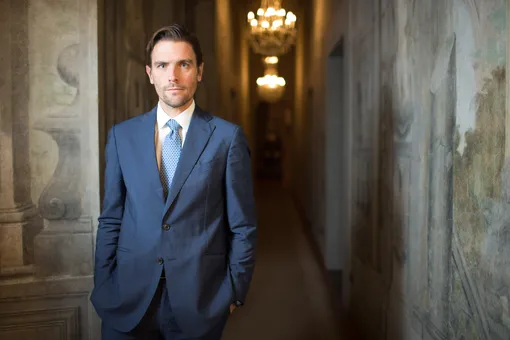 Джеймс Феррагамо Джеймс Феррагамо