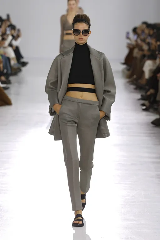 Max Mara весна-лето 2026