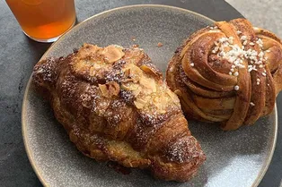 Почему нельзя есть горячую выпечку