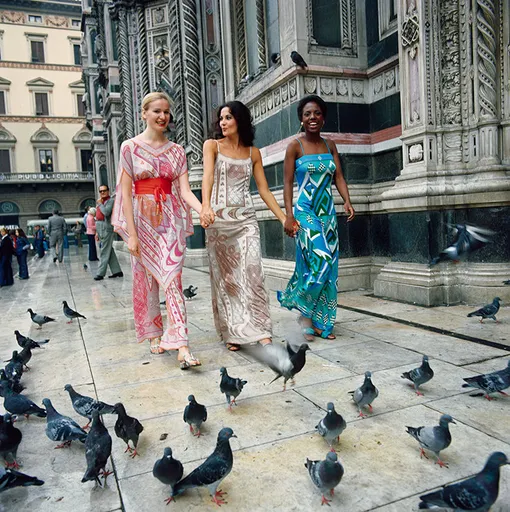 Модели в платьях Emilio Pucci во Флоренции, 70е годы