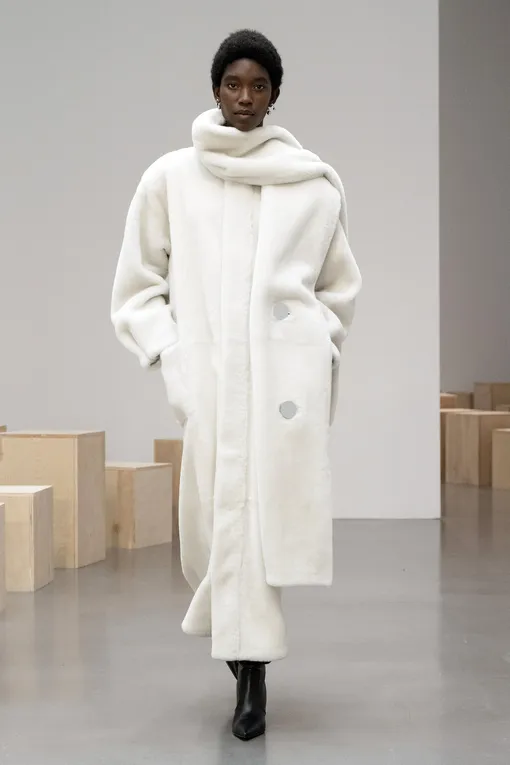 Brandon Maxwell осень-зима 2025/26 Brandon Maxwell осень-зима 2025/26