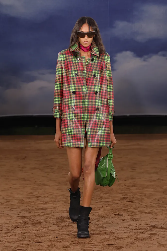 Burberry весна-лето 2026 Burberry весна-лето 2026