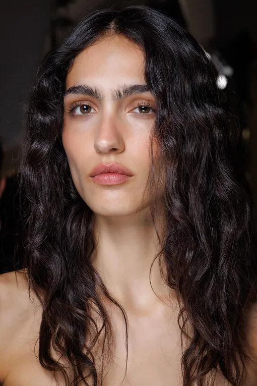 Alberta Ferretti весна-лето 2025