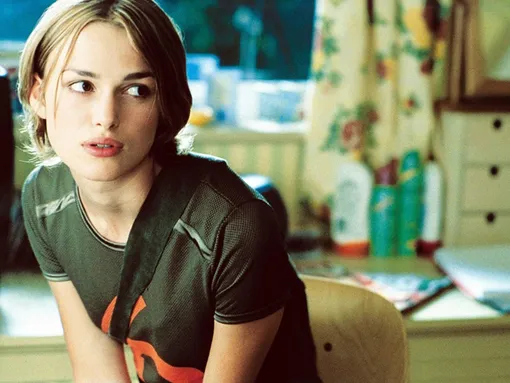 Кадр из фильма «Играй как Бекхэм», 2002 год Кадр из фильма «Играй как Бекхэм», 2002 год