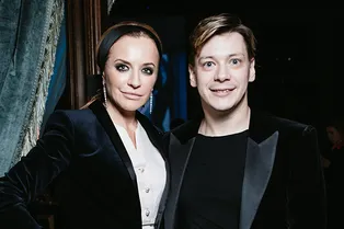 Виктория Шелягова и Марина Лошак на торжественном ужине Pushkin Gala