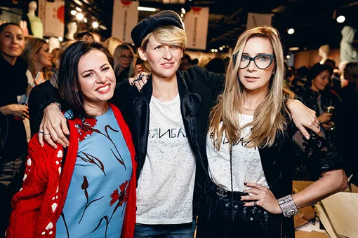Презентация коллекции Жанны Б. в Podium Market Презентация коллекции Жанны Б. в Podium Market