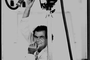 Не стало Патрика Демаршелье. Великому фотографу было 78 лет