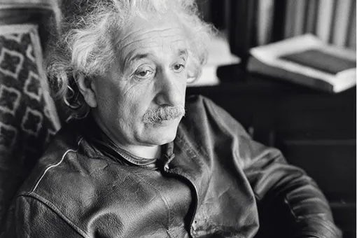 Куртка Альберта Эйнштейна стала собственностью Levi Strauss & Co
