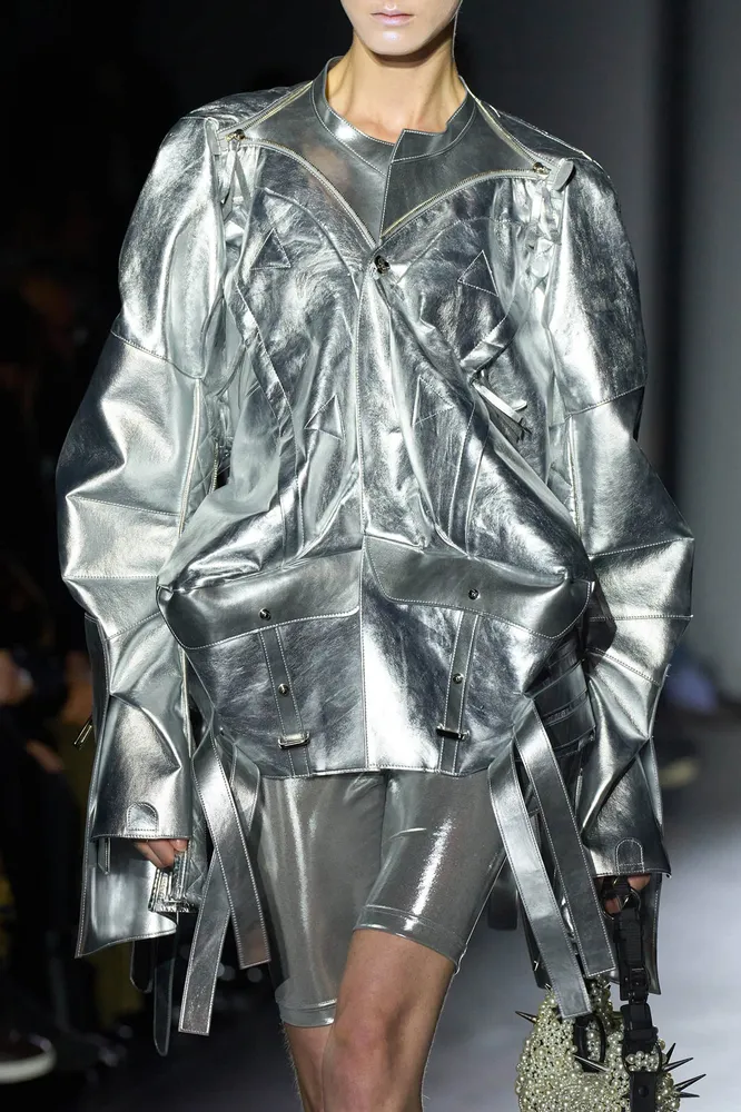 Junya Watanabe весна-лето 2025 Junya Watanabe весна-лето 2025