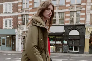 Почему парка — лучшая альтернатива пуховику этой зимой