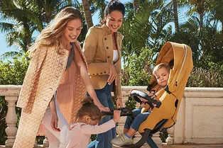 Лето в городе: как сделать его запоминающимся и ярким, если вы недавно стали родителями