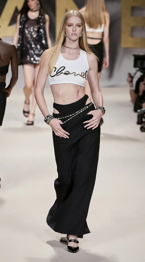 Chanel весна-лето 22