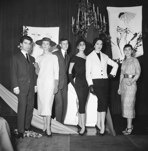 21-летний Карл Лагерфельд и 18-летний Ив Сен-Лоран в финале конкурса Международного секретариата шерсти, 1954