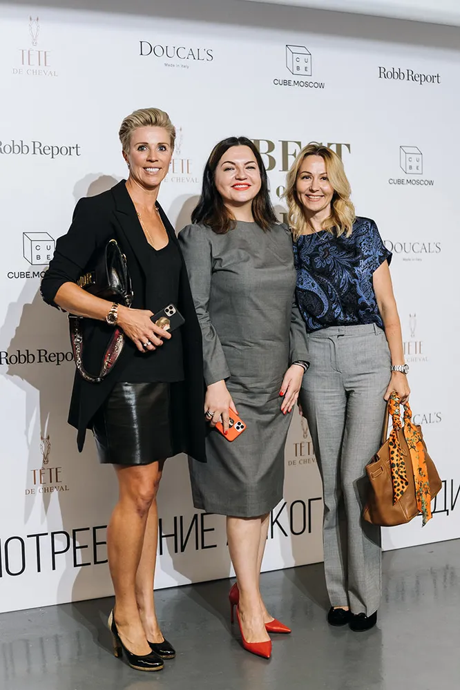 Светлана Успенская (Dior), Элина Буторина (Propaganda Gem) и Евгения Литвин (Hermes)
