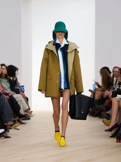 Loewe весна-лето 2026 Loewe весна-лето 2026