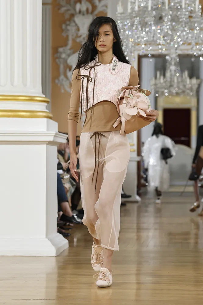 Simone Rocha весна-лето 2026
