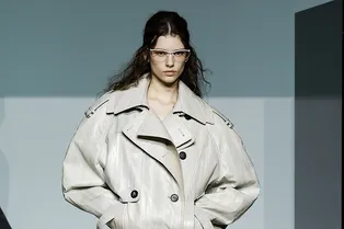 Какую верхнюю одежду мы будем носить в 2026: 6 главных трендов