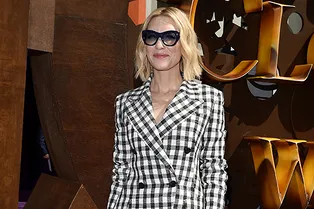 Кейт Бланшетт возвращает в моду брюки клеш