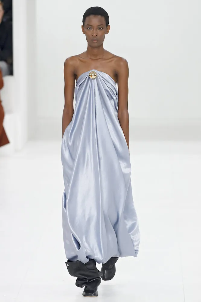 Loewe осень-зима 2023/24 Loewe осень-зима 2023/24