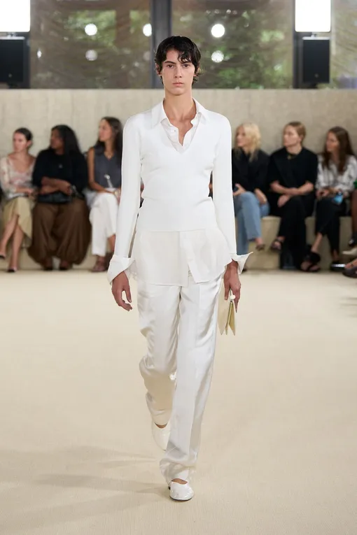 Totême весна-лето 2026