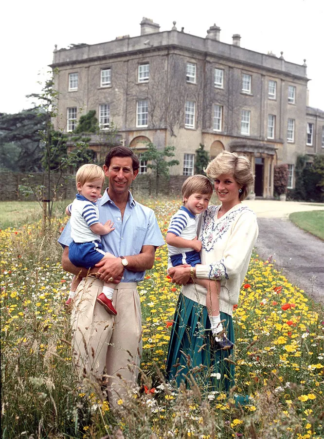 Принц Чарльз, принцесса Диана, принц Уильям и принц Гарри, 1986 год