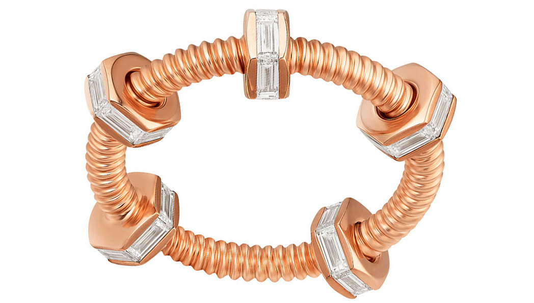 Закручиваем гайки. Из розового золота и бриллиантов от Cartier