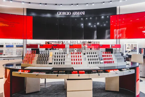 Почему нужно заглянуть в новый корнер Giorgio Armani Beauty в ЦУМе Почему нужно заглянуть в новый корнер Giorgio Armani Beauty в ЦУМе