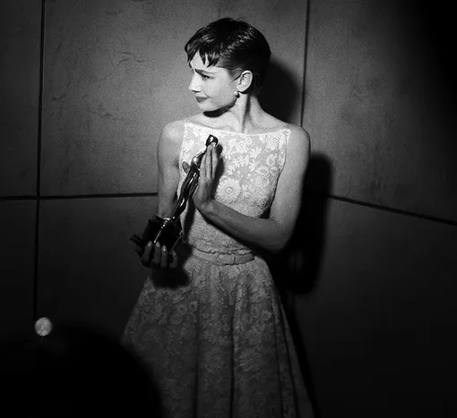 Одри Хепберн в Givenchy, 1954 год