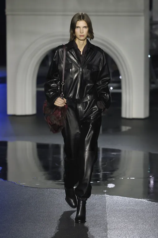 Burberry осень-зима 2026/27 Burberry осень-зима 2026/27