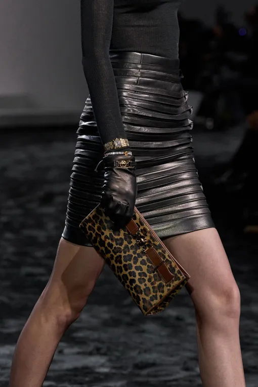 Versace осень-зима 2024/25 Versace осень-зима 2024/25