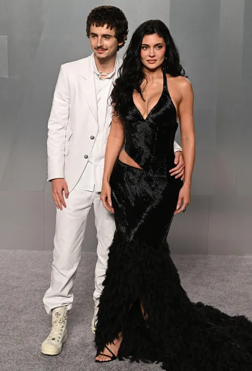 Тимоти Шаламе и Кайли Дженнер Тимоти Шаламе и Кайли Дженнер