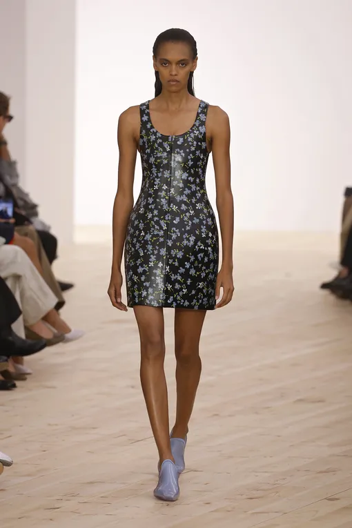 Loewe весна-лето 2026 Loewe весна-лето 2026