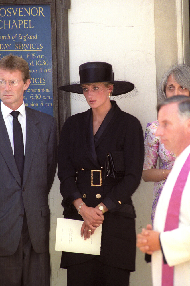 Принцесса Диана на похоронах, 1991 Принцесса Диана на похоронах, 1991