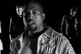 Как липосакция и журналисты стали причиной опиоидной зависимости Канье Уэста