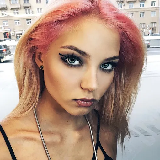 Алеся Кафельникова Алеся Кафельникова