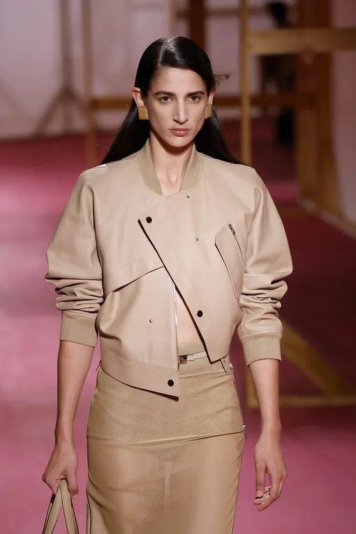 Hermès весна-лето 2025