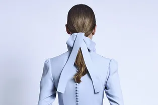 Форма учениц пансиона благородных девиц в коллекции Enteley весна-лето 2017 Форма учениц пансиона благородных девиц в коллекции Enteley весна-лето 2017