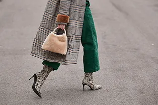 С чем сочетать «питоновую» обувь: 10 примеров, которые легко повторить