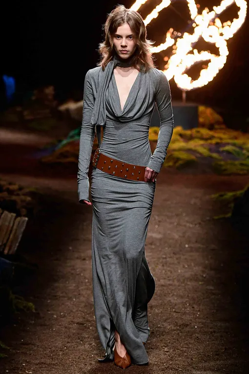 BLUMARINE осень-зима 2023/24 BLUMARINE осень-зима 2023/24