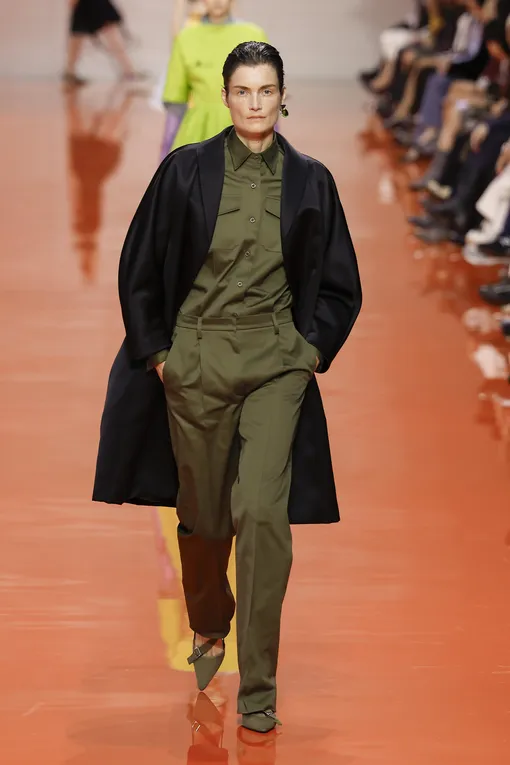 Prada весна-лето 2026