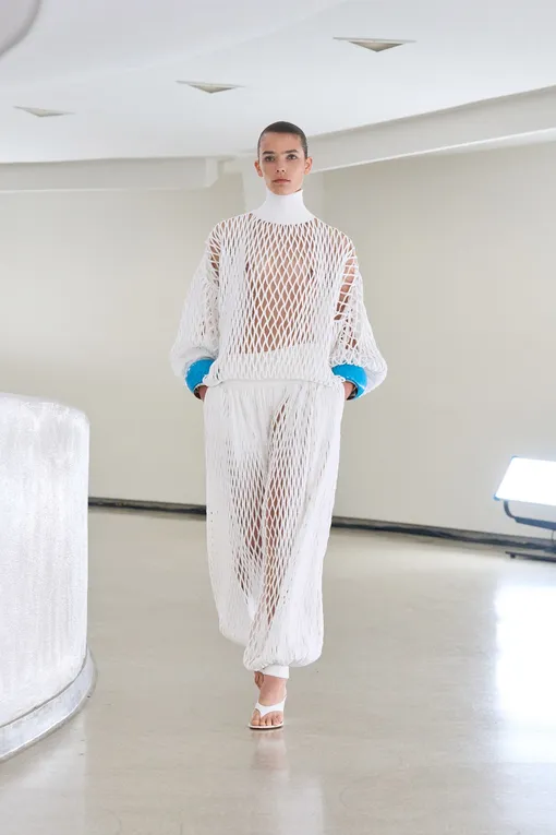Alaïa весна-лето 2025
