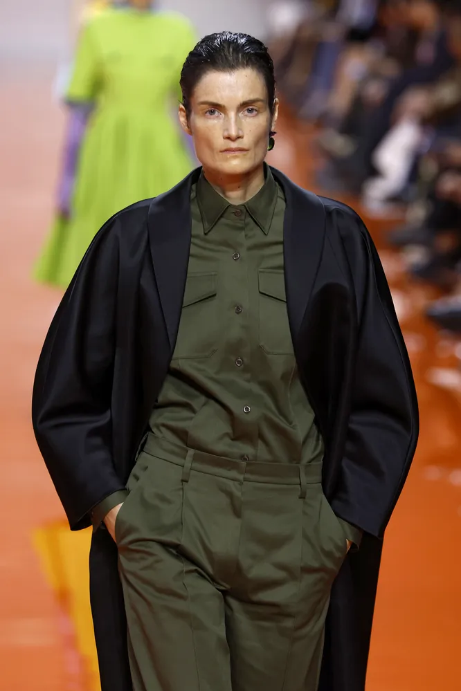 Prada весна-лето 2026