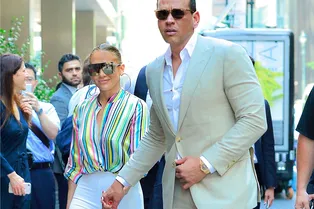 Идеальная пара: Дженнифер Лопез и Алекс Родригес на прогулке в Нью-Йорке