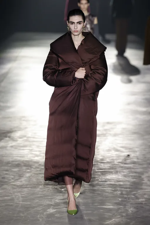 Jason Wu осень-зима 2024/25 Jason Wu осень-зима 2024/25