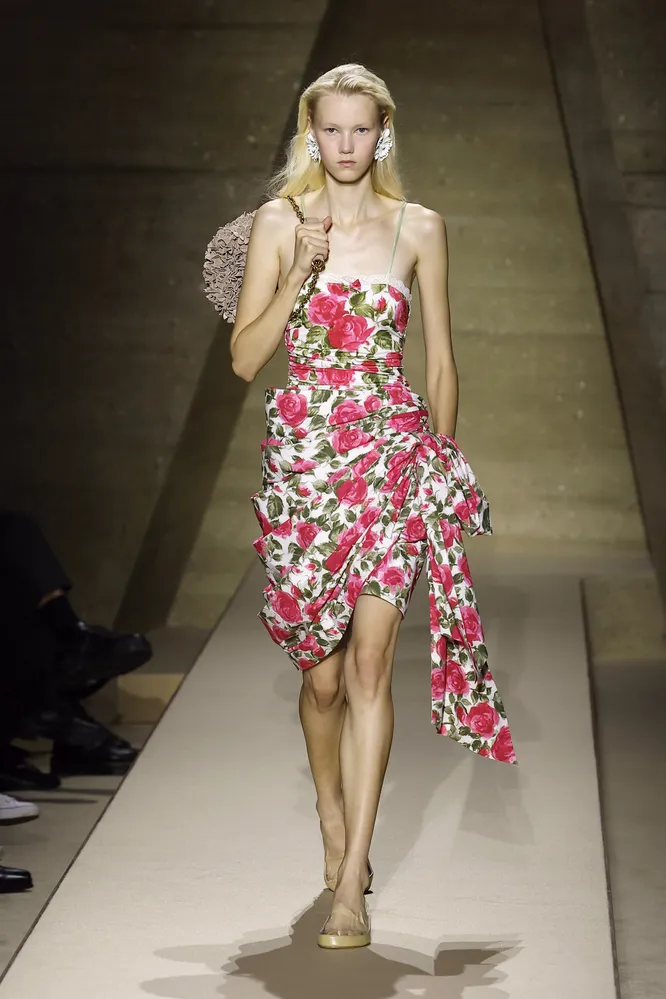 Chloé весна-лето 2026