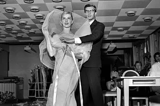 10 знаковых коллекций Ива Сен-Лорана