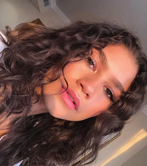 @zendaya